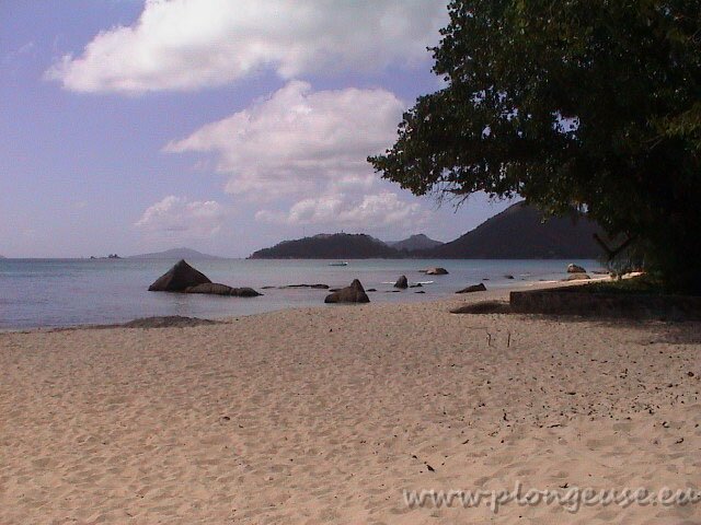 plage-Praslin-2.jpg